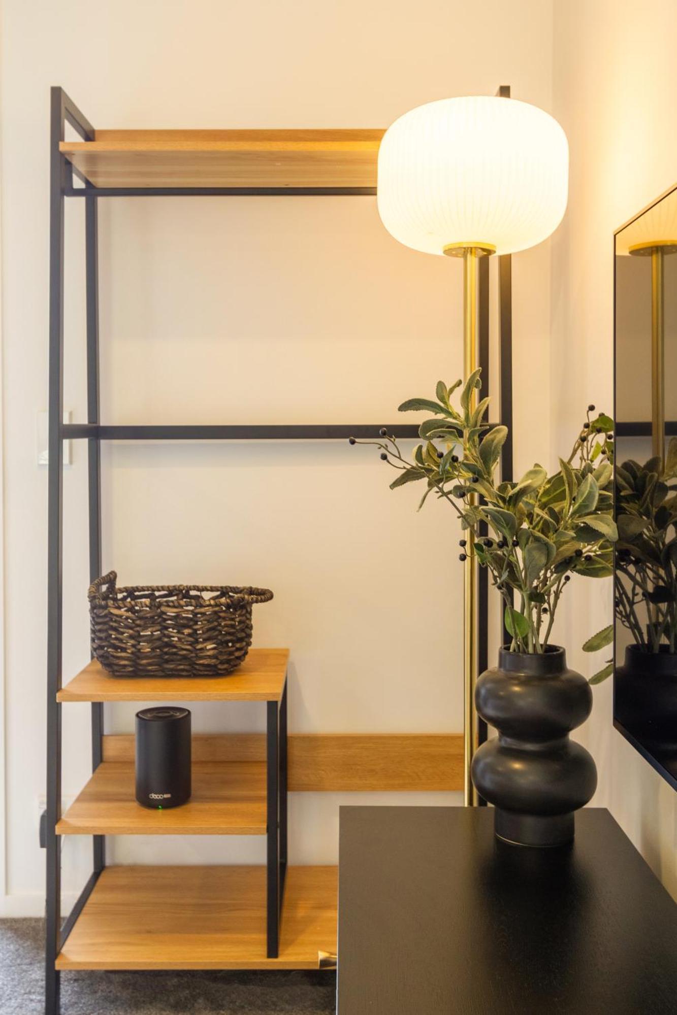 Prime Locale: Studio With Balcony 基督城 外观 照片